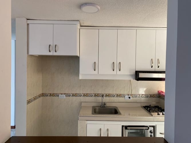 Apartamento de 2 alcobas en arriendo en La Hacienda, Cali, 65 m² · foto 6 de 8
