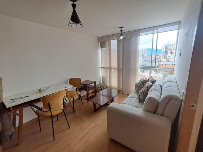 Apartaestudio en arriendo en San Antonio Norte, Bogotá, 30 m² · foto 4 de 12