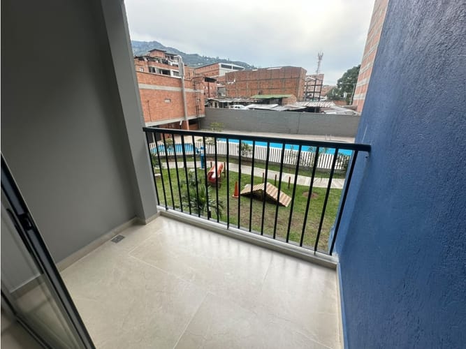 Apartamento de 3 alcobas en arriendo en La Asuncion, Copacabana, 54 m² · foto 11 de 11