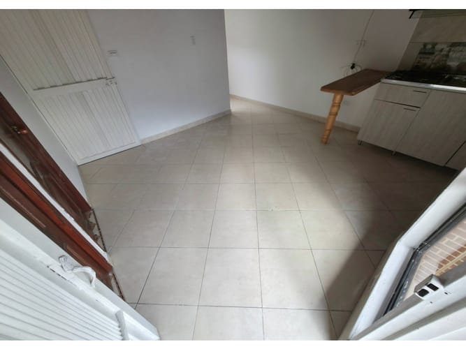 Apartamento de 2 alcobas en arriendo en Villatina, Medellín, 52 m² · foto 4 de 16