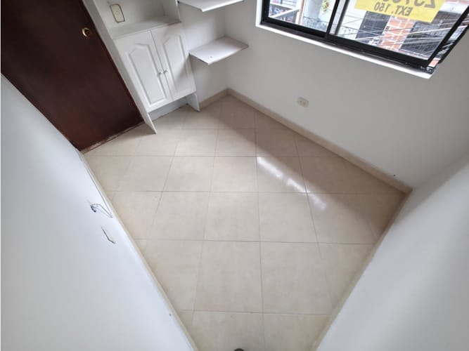 Apartamento de 2 alcobas en arriendo en Villatina, Medellín, 52 m² · foto 6 de 16
