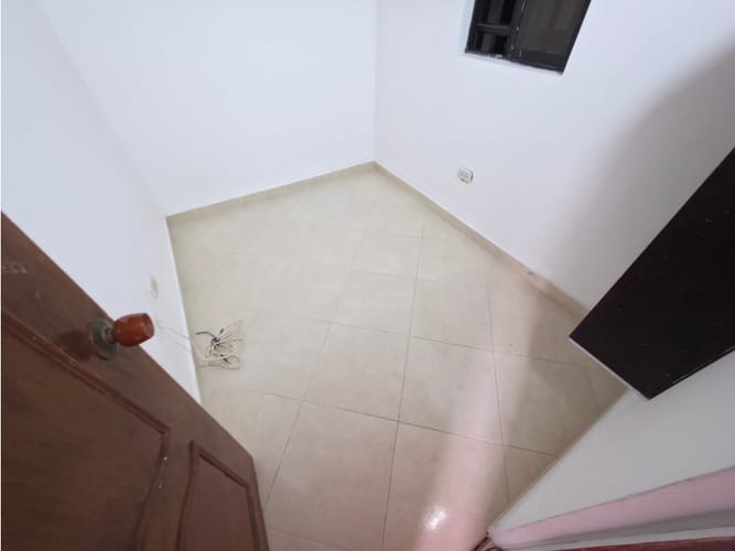 Apartamento de 2 alcobas en arriendo en Villatina, Medellín, 52 m² · foto 8 de 16
