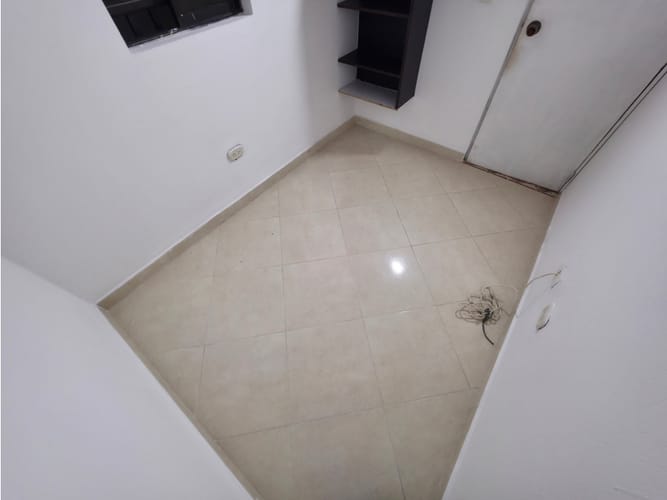 Apartamento de 2 alcobas en arriendo en Villatina, Medellín, 52 m² · foto 9 de 16