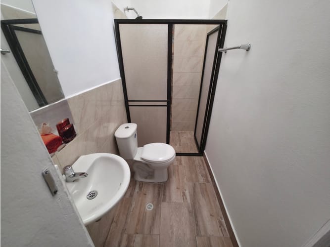 Apartamento de 2 alcobas en arriendo en Villatina, Medellín, 52 m² · foto 11 de 16