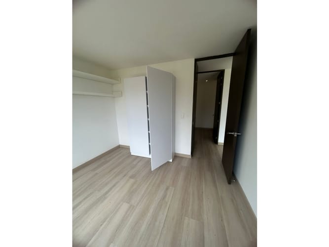Apartamento de 2 alcobas en arriendo en El Poblado, Medellín, 90 m² · foto 19 de 24
