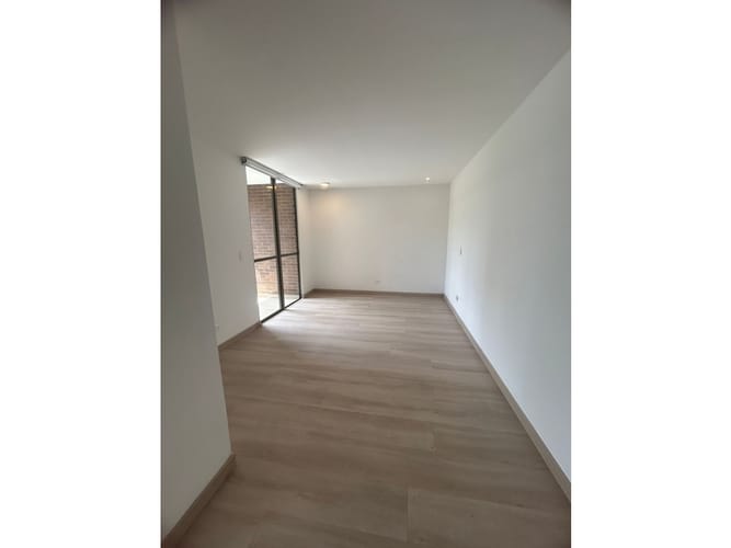 Apartamento de 2 alcobas en arriendo en El Poblado, Medellín, 90 m² · foto 22 de 24