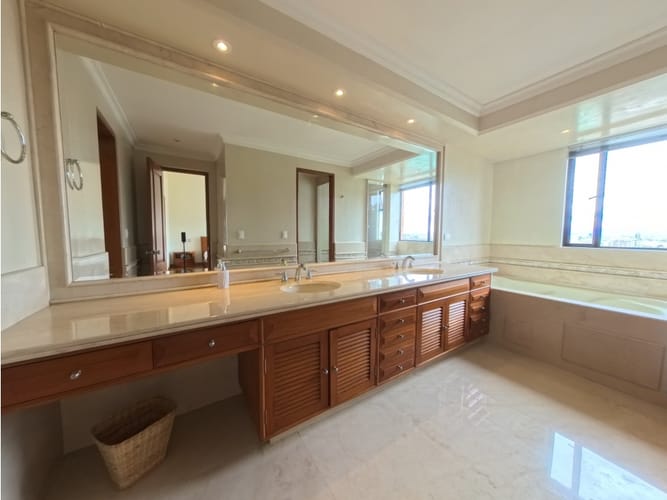 Casa de 4 alcobas en venta en Bosques Del Marques, Bogotá, 520 m² · foto 12 de 24