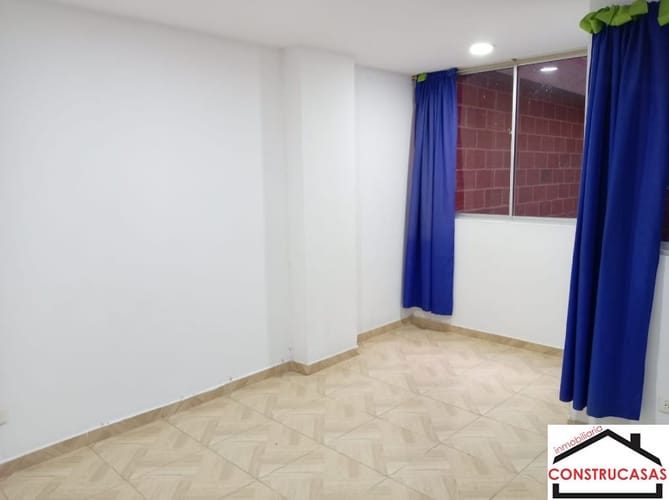 Apartamento de 2 alcobas en arriendo en Santa Lucia, Medellín, 52 m² · foto 6 de 14
