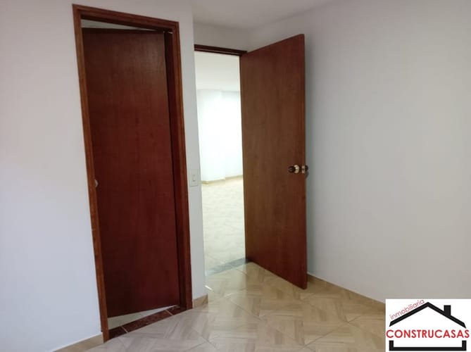 Apartamento de 2 alcobas en arriendo en Santa Lucia, Medellín, 52 m² · foto 12 de 14