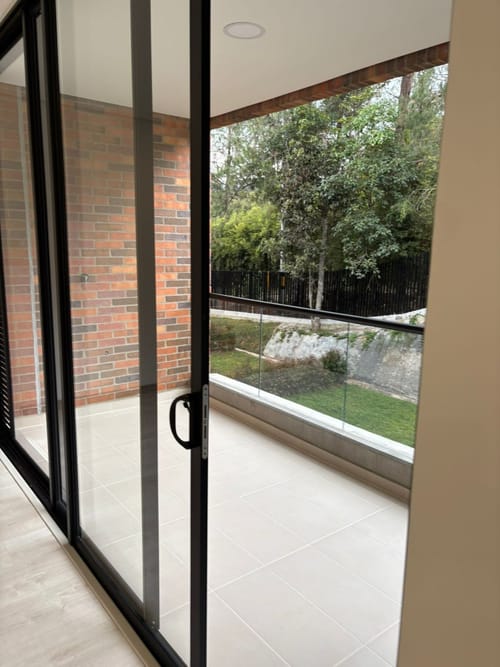 Apartaestudio en arriendo en San Diego, Medellín, 72 m² · foto 2 de 24