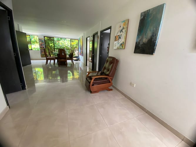 Casa de 11 alcobas en venta en Ciudad Capri, Cali, 389 m² · foto 20 de 24