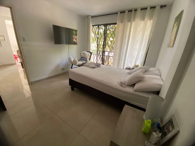 Casa de 11 alcobas en venta en Ciudad Capri, Cali, 389 m² · foto 22 de 24