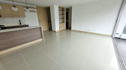 Apartamento de 2 alcobas en arriendo en Asomadera No.2, Medellín, 68 m² · foto 9 de 16