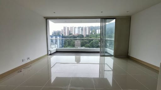 Apartamento de 2 alcobas en arriendo en Asomadera No.2, Medellín, 68 m² · foto 10 de 16