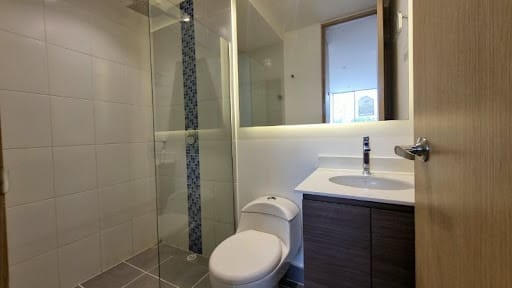 Apartamento de 2 alcobas en arriendo en Asomadera No.2, Medellín, 68 m² · foto 14 de 16