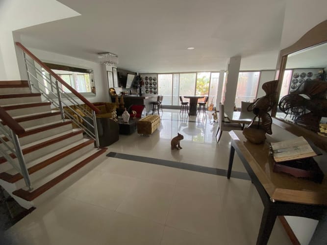 Casa de 4 alcobas en venta en Ciudad Jardin, Cali, 455 m² · foto 6 de 24
