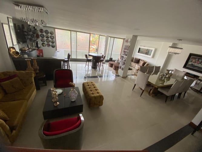 Casa de 4 alcobas en venta en Ciudad Jardin, Cali, 455 m² · foto 10 de 24