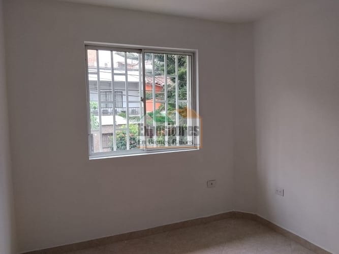 Apartamento de 2 alcobas en arriendo en Obrero, Envigado, 60 m² · foto 4 de 13