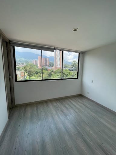 Apartamento de 3 alcobas en arriendo en Suramérica, La Estrella, 75 m² · foto 10 de 15