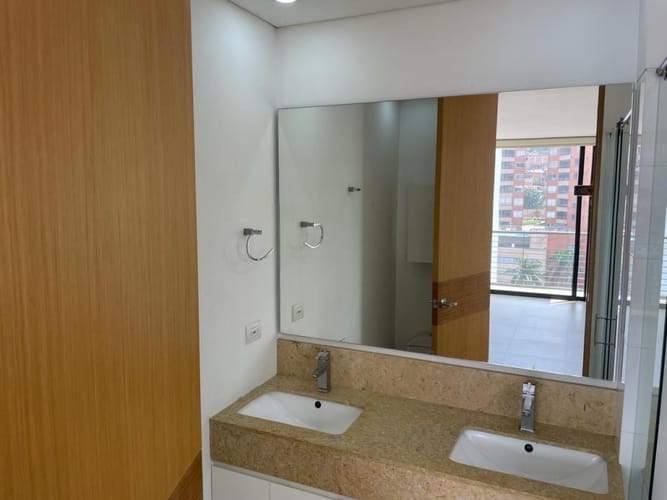 Apartamento de 4 alcobas en arriendo en Santa Teresita, Cali, 181 m² · foto 22 de 24