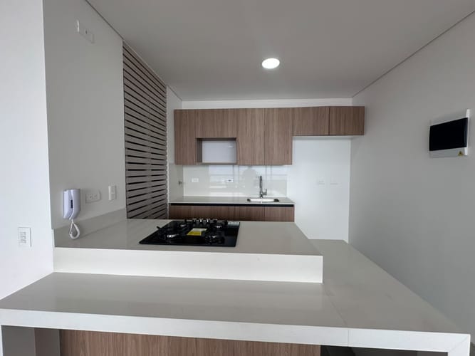 Apartamento de 1 alcoba en arriendo en El Poblado, Medellín, 67 m² · foto 5 de 12