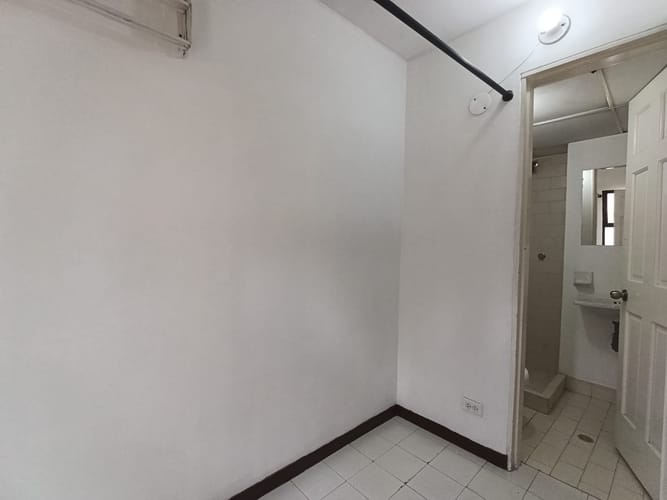 Apartamento de 3 alcobas en arriendo en Loma Del Escobero, Envigado, 100 m² · foto 13 de 17