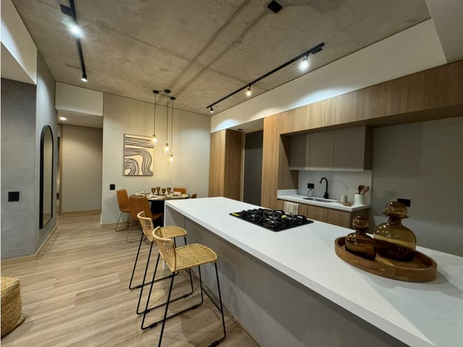 Apartamento de 2 alcobas en venta en Loma De Las Brujas, Envigado, 91 m² · foto 8 de 24