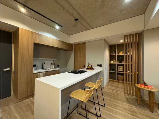 Apartamento de 2 alcobas en venta en Loma De Las Brujas, Envigado, 91 m² · foto 10 de 24