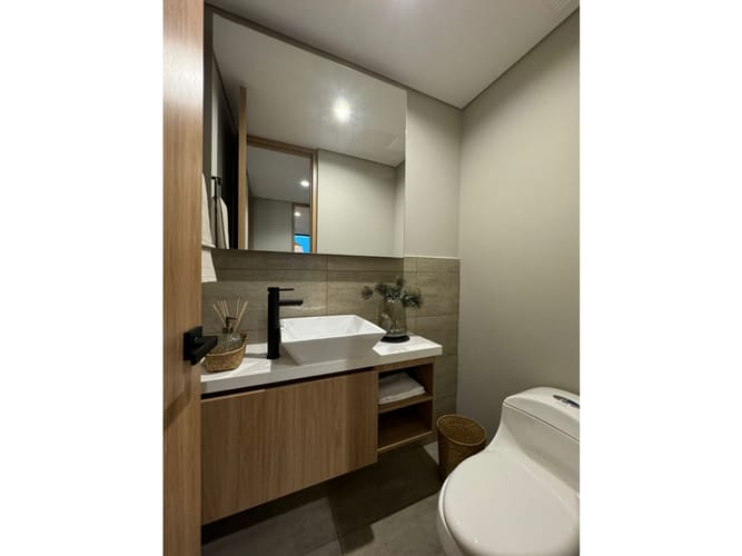 Apartamento de 2 alcobas en venta en Loma De Las Brujas, Envigado, 91 m² · foto 18 de 24