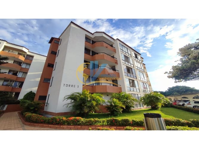 Apartamento de 3 alcobas en venta en Cañaveral, Floridablanca, 143 m² · foto 1 de 24