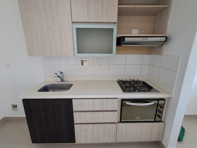Apartamento de 3 alcobas en arriendo en Monteazul, Sabaneta, 68 m² · foto 7 de 17
