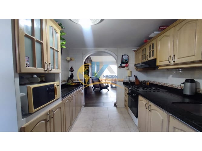 Apartamento de 3 alcobas en venta en Cañaveral, Floridablanca, 143 m² · foto 8 de 24