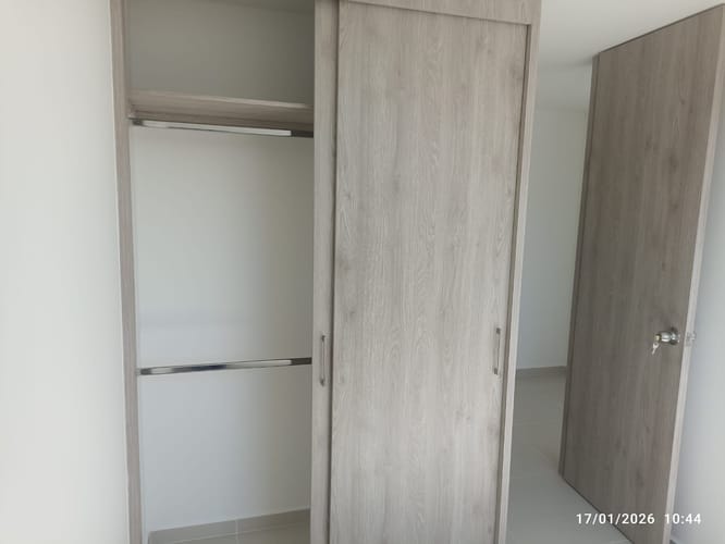 Apartamento de 3 alcobas en venta en Zona Industrial No. 1, Itagüí, 63 m² · foto 15 de 17