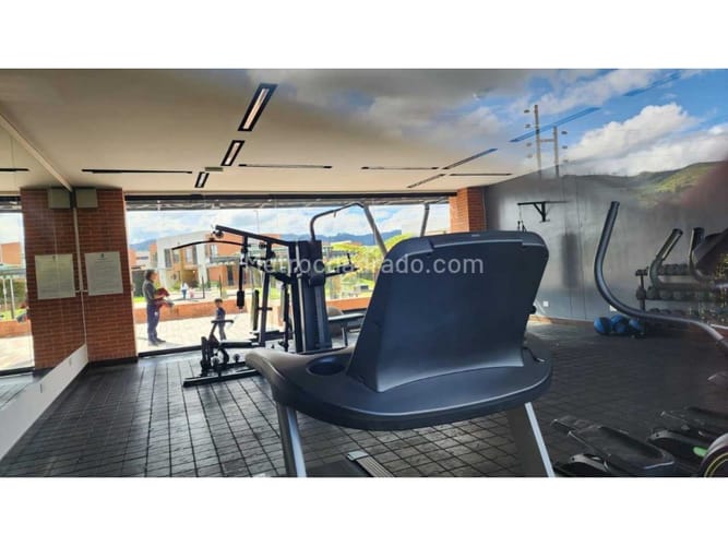 Casa de 3 alcobas en arriendo en Cr. Caminos De Chunugua, Cajicá, 134 m² · foto 11 de 13