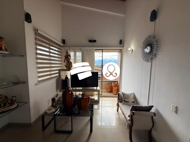 Casa de 3 alcobas en venta en Zona Centro, Envigado, 283 m² · foto 11 de 22