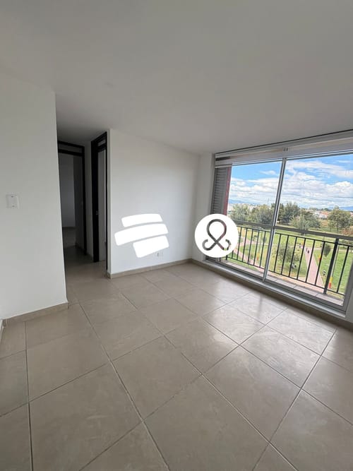 Apartamento de 2 alcobas en venta en Fontibon, Bogotá, 36 m² · foto 2 de 24