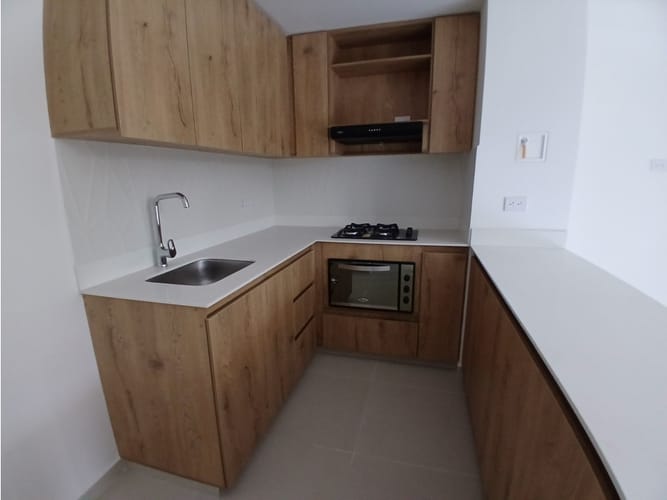 Apartaestudio en arriendo en San German, Medellín, 45 m² · foto 1 de 9