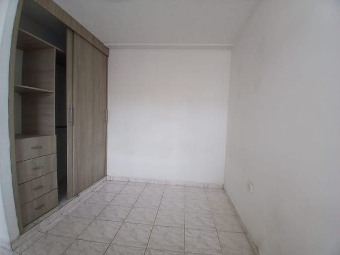 Apartamento de 3 alcobas en arriendo en Cadiles, Bucaramanga, 83 m² · foto 6 de 10