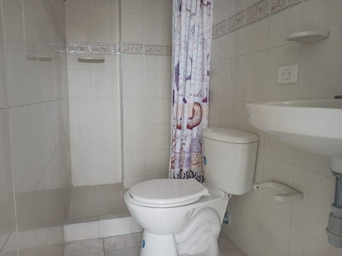 Apartamento de 3 alcobas en arriendo en Cadiles, Bucaramanga, 83 m² · foto 10 de 10