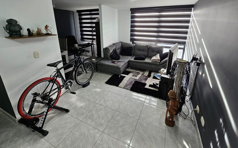 Apartamento de 2 alcobas en venta en Nueva Castilla, Bogotá, 52 m² · foto 3 de 15