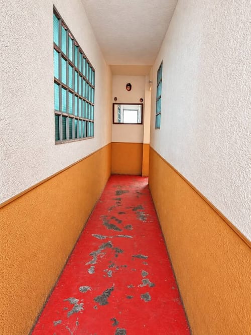 Casa de 9 alcobas en venta en La Estrada, Bogotá, 262 m² · foto 2 de 16