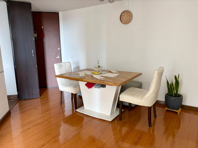 Apartamento de 3 alcobas en venta en Villas De Aranjuez, Bogotá, 81 m² · foto 2 de 20