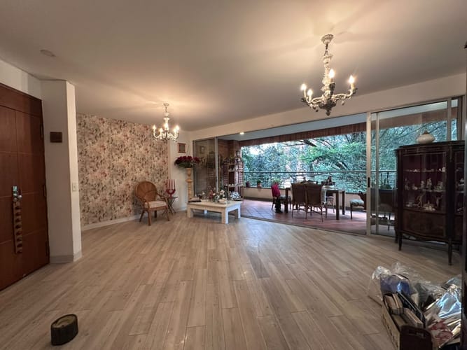 Apartamento de 3 alcobas en venta en El Poblado, Medellín, 161 m² · foto 4 de 19