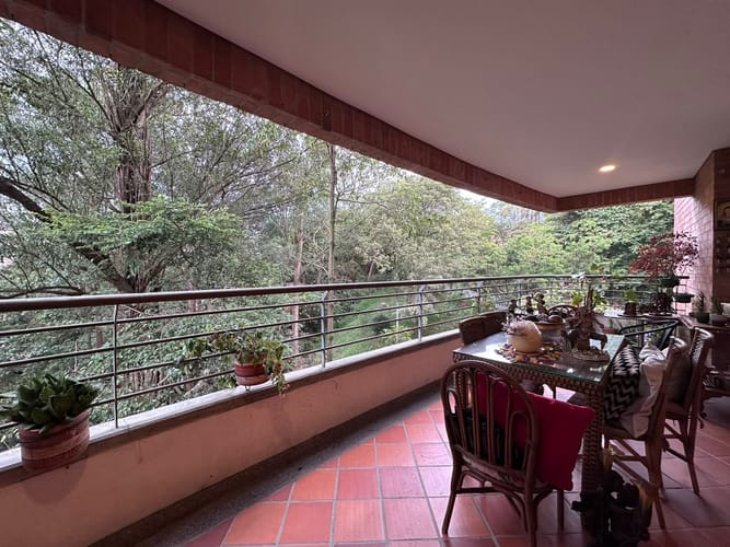 Apartamento de 3 alcobas en venta en El Poblado, Medellín, 161 m² · foto 19 de 19