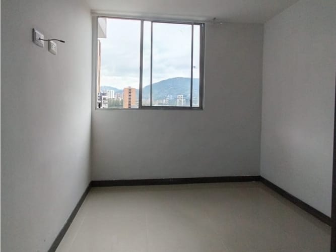 Apartamento de 3 alcobas en arriendo en Parque Residencial La Sabana, Sabaneta, 76 m² · foto 7 de 13