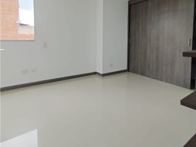 Apartamento de 3 alcobas en arriendo en Parque Residencial La Sabana, Sabaneta, 76 m² · foto 8 de 13