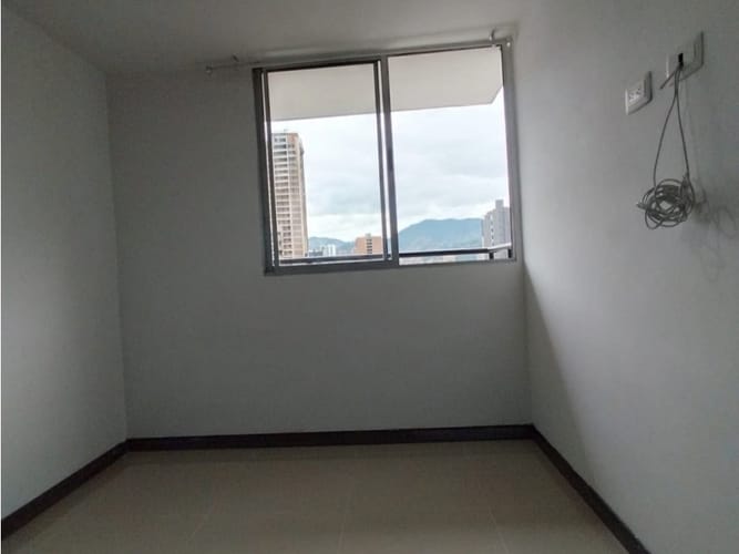 Apartamento de 3 alcobas en arriendo en Parque Residencial La Sabana, Sabaneta, 76 m² · foto 9 de 13