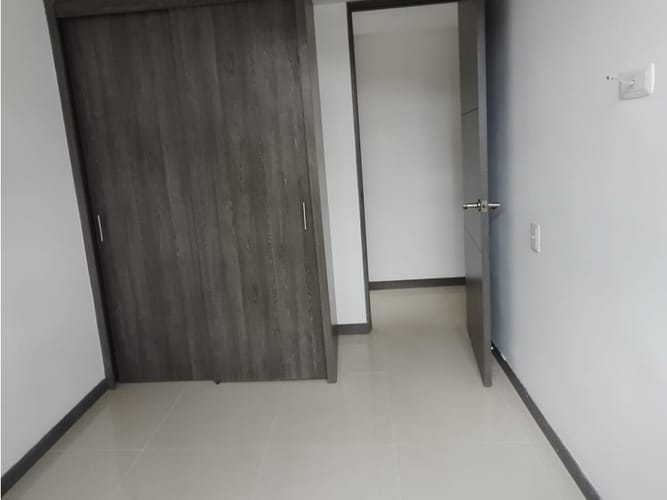 Apartamento de 3 alcobas en arriendo en Parque Residencial La Sabana, Sabaneta, 76 m² · foto 10 de 13