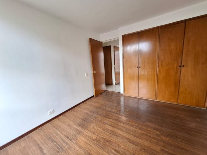 Apartamento de 3 alcobas en venta en Mirandela, Bogotá, 75 m² · foto 9 de 24
