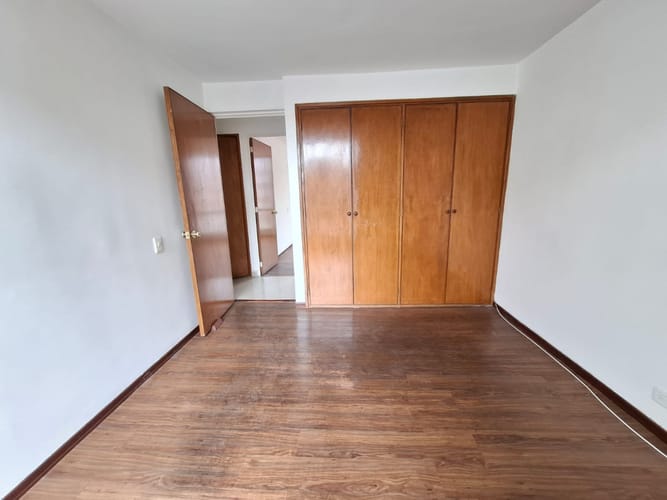 Apartamento de 3 alcobas en venta en Mirandela, Bogotá, 75 m² · foto 11 de 24